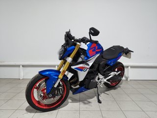 BMW F 900 R SPORT