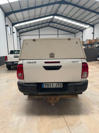 Toyota Hilux 2.4D 2017