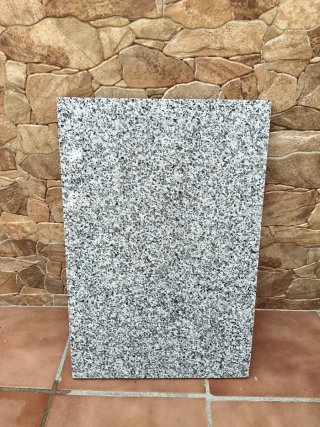 Placa de granito gris pulido 60x40x1.5 cm