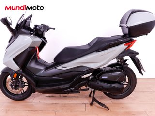 HONDA FORZA 125 ABS TOPBOX