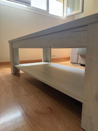 Mesa de centro baja de madera