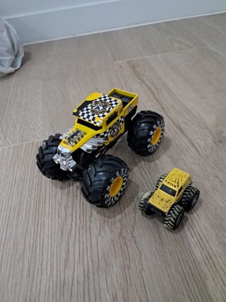 Pista Blaze Monster Machine