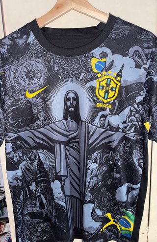 Camiseta Nike Brasil Cristo Redentor Negra