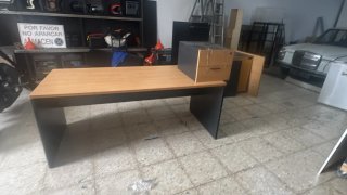 2 Escritorios madera de alta calidad + 2 cajoneras