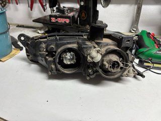 Faro Mazda 323 Derecho