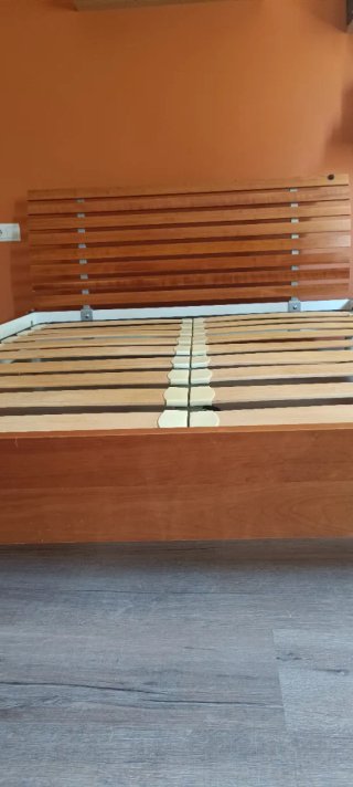 Somier y cabezal de madera