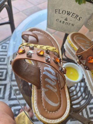 Sandalias Cuña Cuple Marrón y Amarillo t37