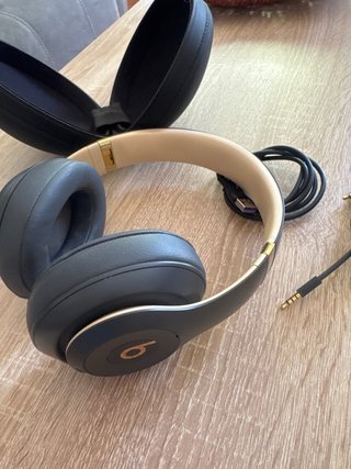 Cascos Beats Studio 3 Negro/Dorado