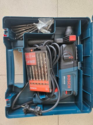 Martillo Perforador Bosch GBH 2-23 RE