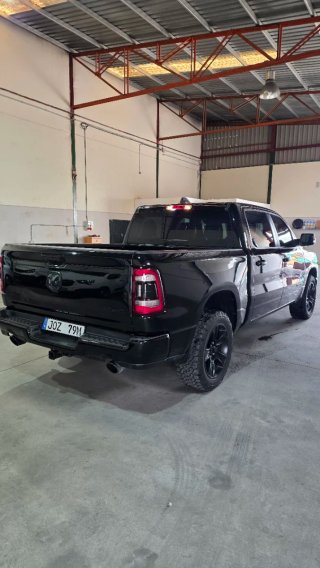 Dodge RAM HEMI 2022