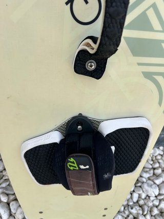 Tabla Kitesurf North Gonzales