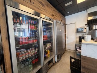 Se traspasa negocios de comida take away centro