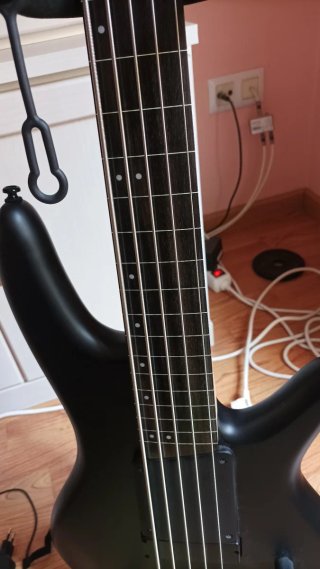 Bajo Eléctrico Ibanez GWB35 Fretless