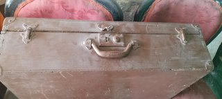 Maletín antiguo madera años 40