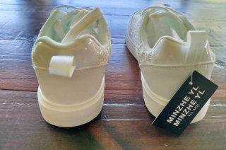 Zapatillas blancas de encaje