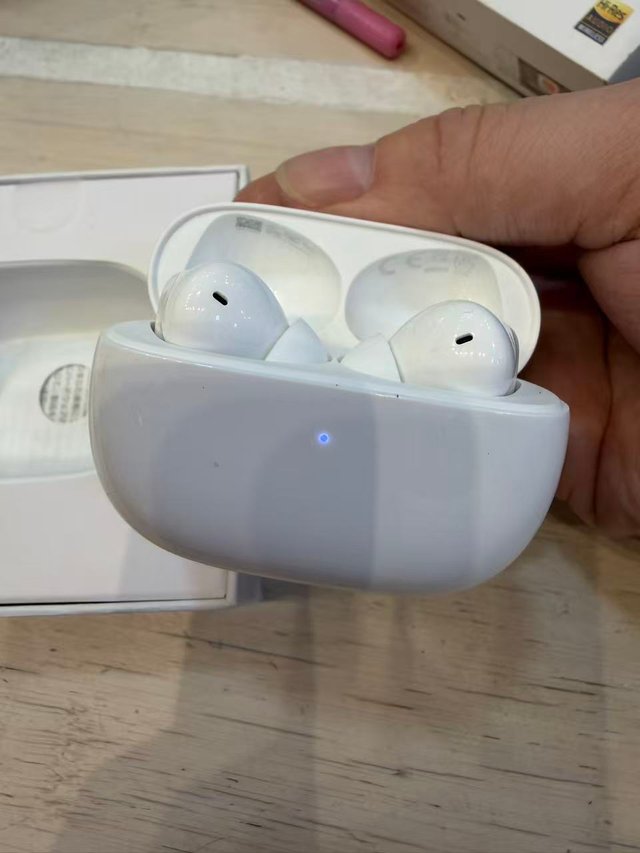 Xiaomi Redmi Buds 4 Pro Blancos,funciona derecha