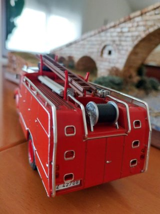 Camión Bomberos Ebro 1/43