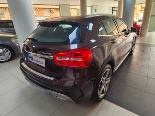 Mercedes-Benz GLA 2016