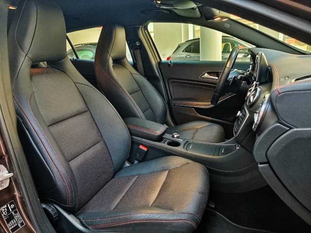 Mercedes-Benz GLA 2016