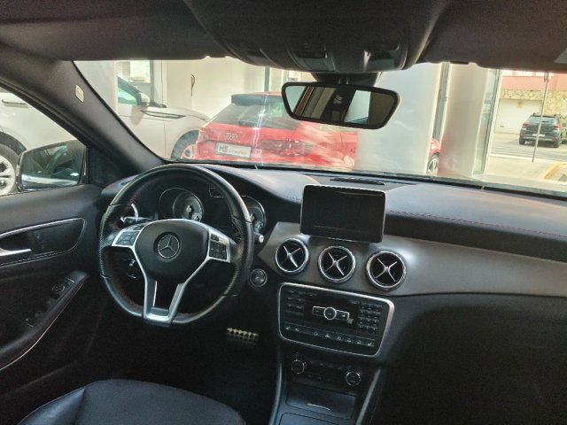 Mercedes-Benz GLA 2016