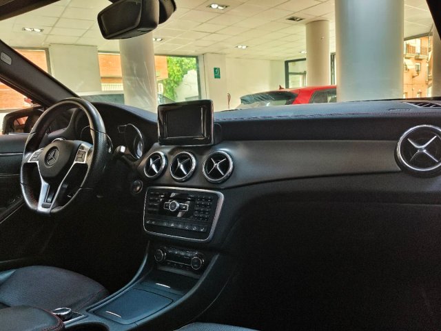Mercedes-Benz GLA 2016