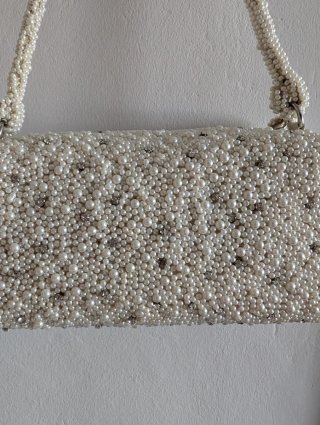 Bolso de fiesta perlas y brillantes Zara