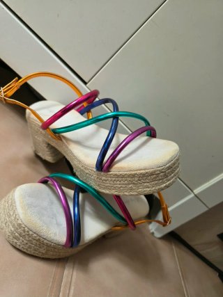 Sandalias Esparto Plataforma Tiras Metalizadas