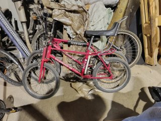 BH Bicicross Roja
