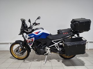 BMW F 900 GS Trophy con 3 maletas