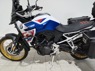 BMW F 900 GS Trophy con 3 maletas