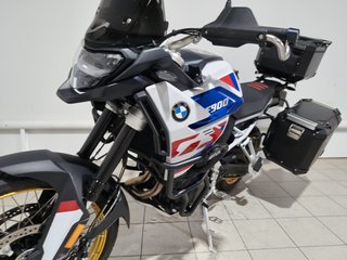 BMW F 900 GS Trophy con 3 maletas