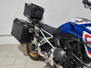 BMW F 900 GS Trophy con 3 maletas