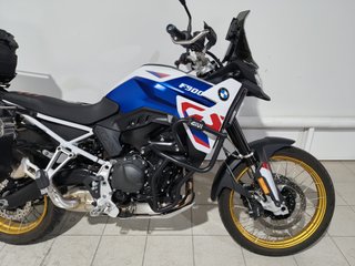 BMW F 900 GS Trophy con 3 maletas