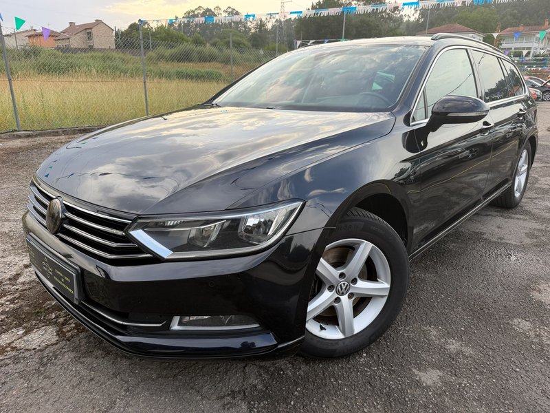 Volkswagen Passat 2018 - foto 1