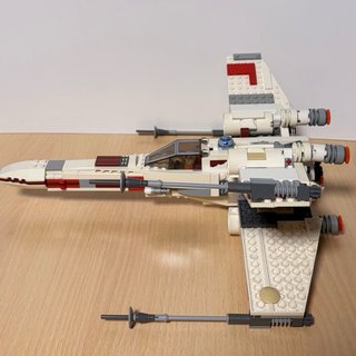 LEGO STAR WARS 9493 - X WING STARFIGHTER