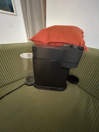 Cafetera Nespresso Vertuo Pop Negra