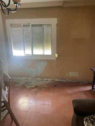 Pintura y reformas Suelo laminado y rodapiés
