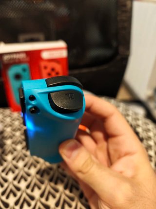 Joypads Switch Blu e Rosso Konix con funzione TURBO