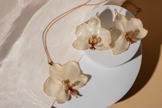 Orecchini e collana orchidea naturale resina