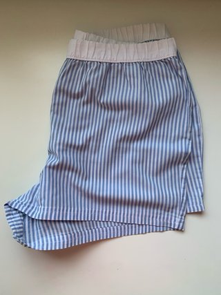 Pantalón corto rayas Primark