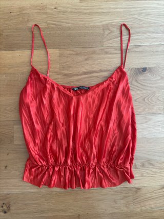 Top Zara Satén Rojo Talla S