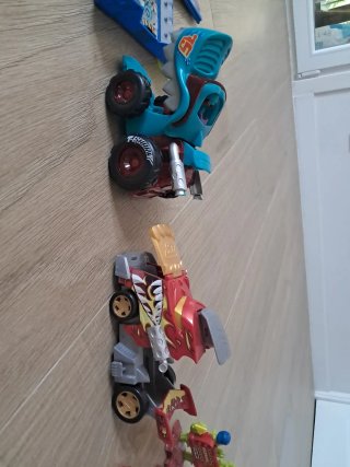 Pista y Coches T-RACERS