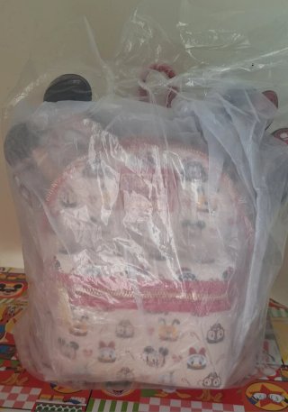 Mochila Loungefly Mickey Minnie Navidad