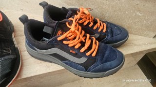 Pack Zapatillas de varias marcas.Talla 42 y 42.5