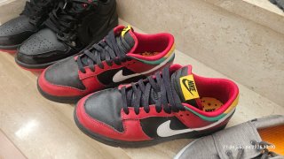 Pack Zapatillas de varias marcas.Talla 42 y 42.5