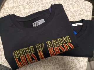 Lote 2 Camisetas Guns N' Roses Negra