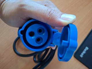 Adaptador Enchufe Azul Camping/Autocaravana