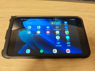 Samsung Galaxy Tab Active 3 Negro con funda moto