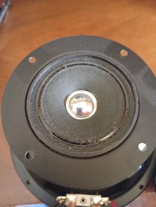 Altavoces Fonestar FPW-100 y altavoz pequeño