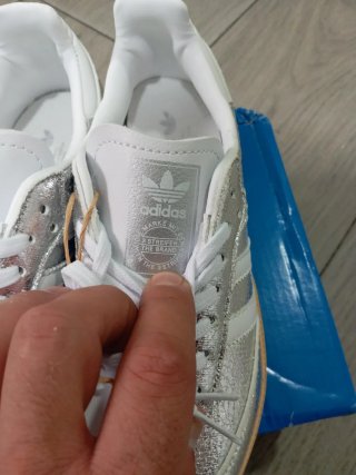 Zapatillas Adidas Samba Plata y Blancas Nuevas